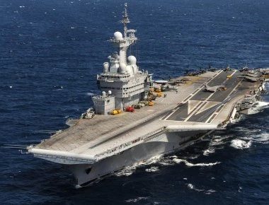 Το 2020 η Γαλλία θα αποφασίσει για την αντικατάσταση ή όχι του «Σαρλ ντε Γκολ»